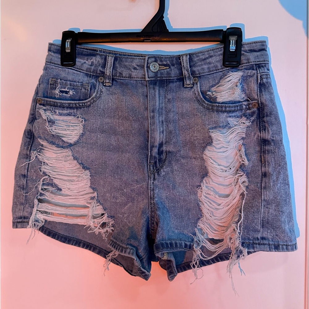 American Eagle Mom Short. Comfort Stretch Waistband. US Size 6.